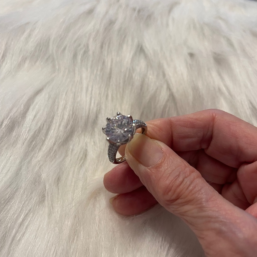 Jeulia ring - Picture 3 of 3